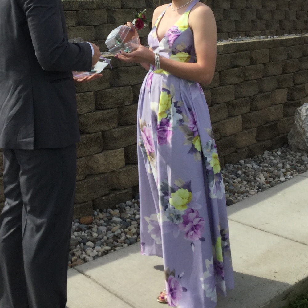 Prom Dress - Picture 7 of 7